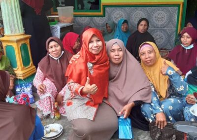 Membersamai ibu-ibu hebat Majlis Ta’lim di Sekampung