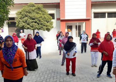 Senam Bersama Ibu-Ibu 38B Banjarrejo
